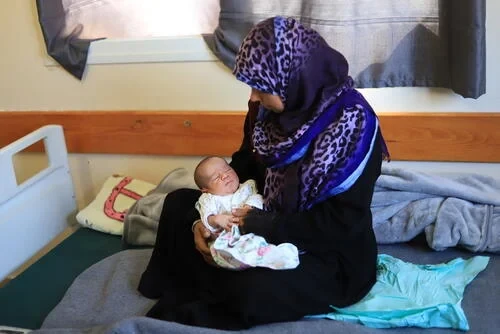 كارثة إنسانية تهدد حياة حديثي الولادة في غزة