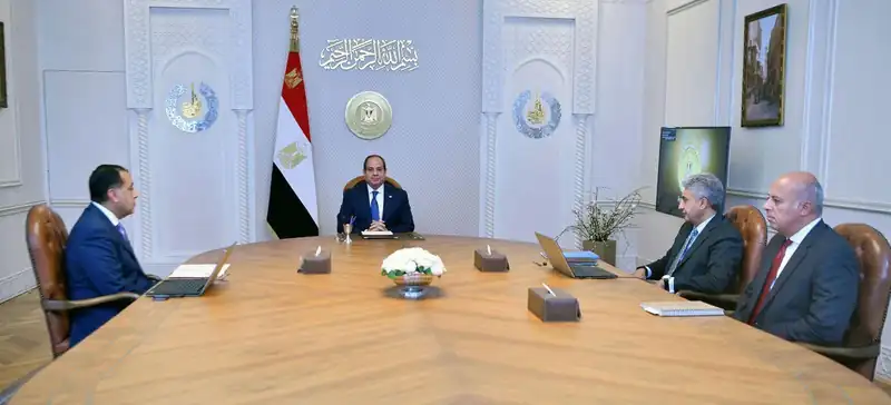 السيسي يترأس اجتماعاً لمتابعة استعدادات افتتاح المتحف المصري الكبير وتعزيز الاستثمار السياحي
