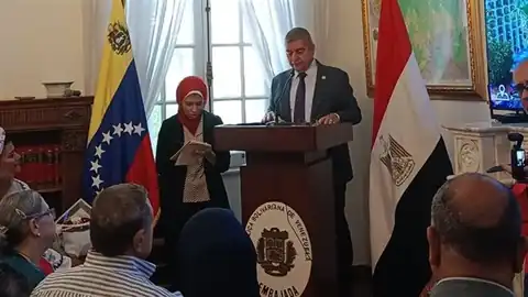 سفير فنزويلا: مصر تلعب دورًا قياديًا في السلام والدبلوماسية بالمنطقة