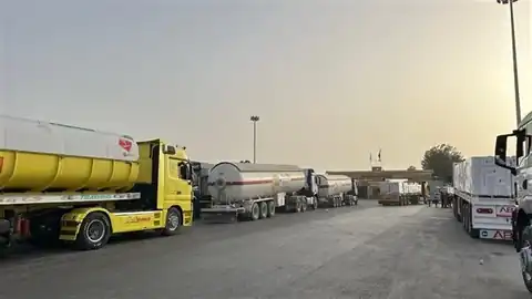الهلال الأحمر المصري يطلق قافلة مساعدات جديدة إلى غزة تحمل 3,849 طنًا